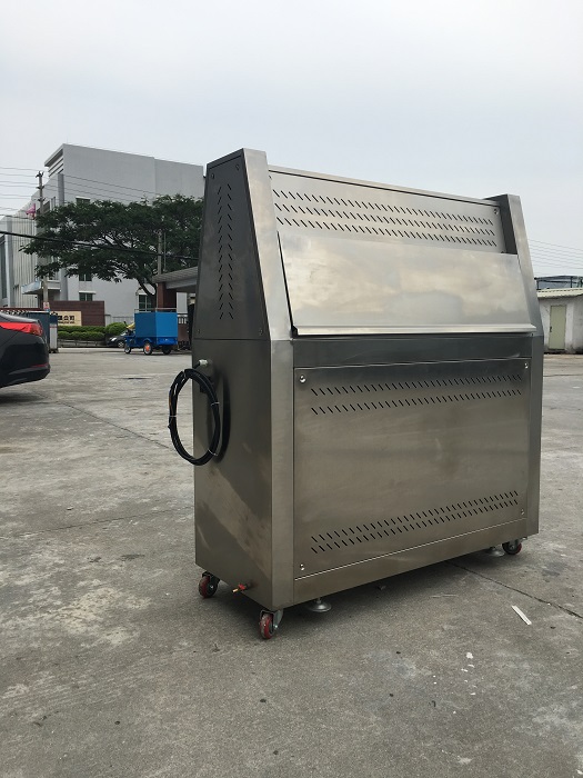 正航斜卡式紫外老化試驗箱側視圖